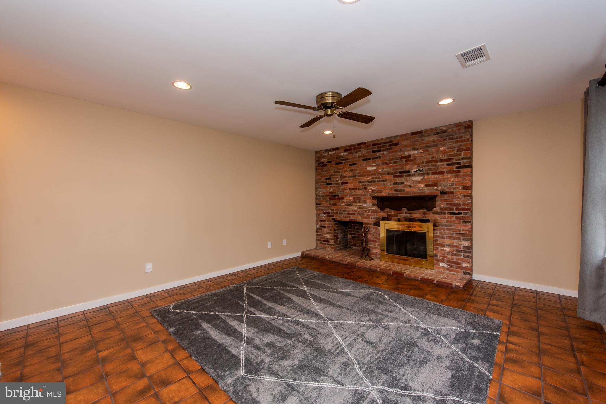 609 Gaither Road Sykesville, MD 21784 - Photo 10 of 65 Family Room