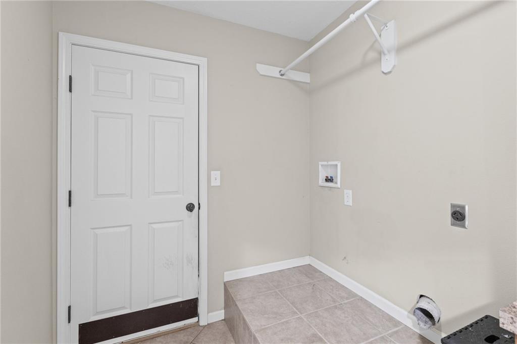 564 Northwest 41st Road Warrensburg, MO 64093 - Photo 24 of 52 Gallery Image 24