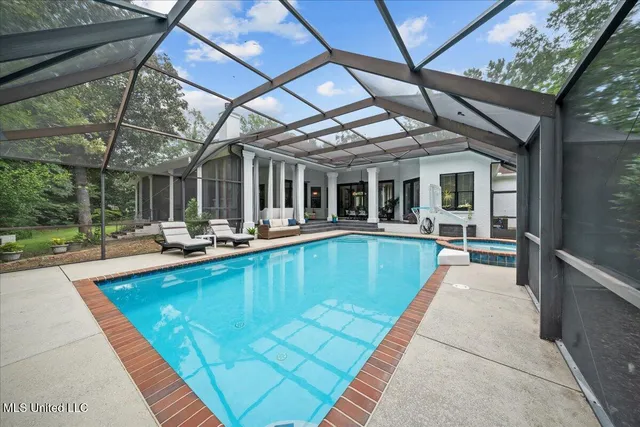 $895,000 | 2401 Olde Oak Pointe, Ocean Springs, MS 39564