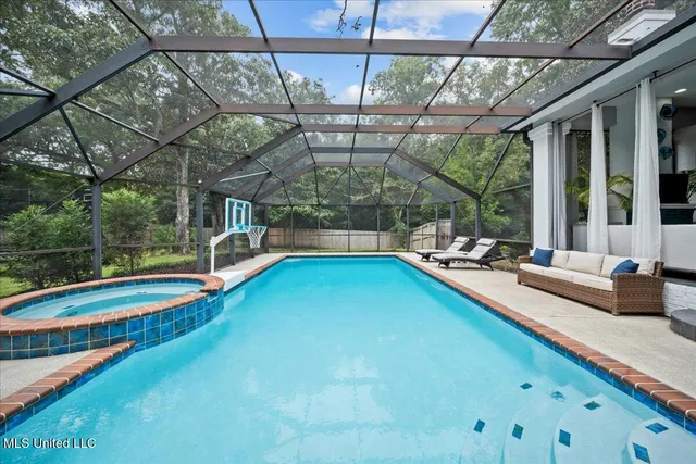 $895,000 | 2401 Olde Oak Pointe, Ocean Springs, MS 39564