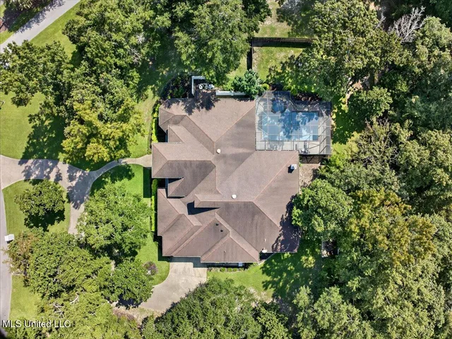 $895,000 | 2401 Olde Oak Pointe, Ocean Springs, MS 39564