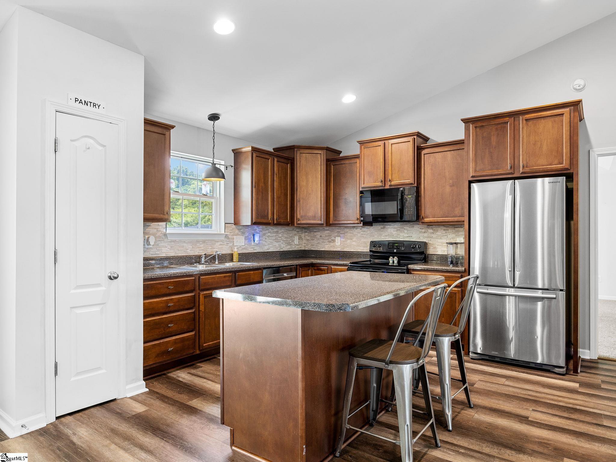 814 Efren Point Lyman, SC 29365 - Photo 13 of 36 Gallery Image 13