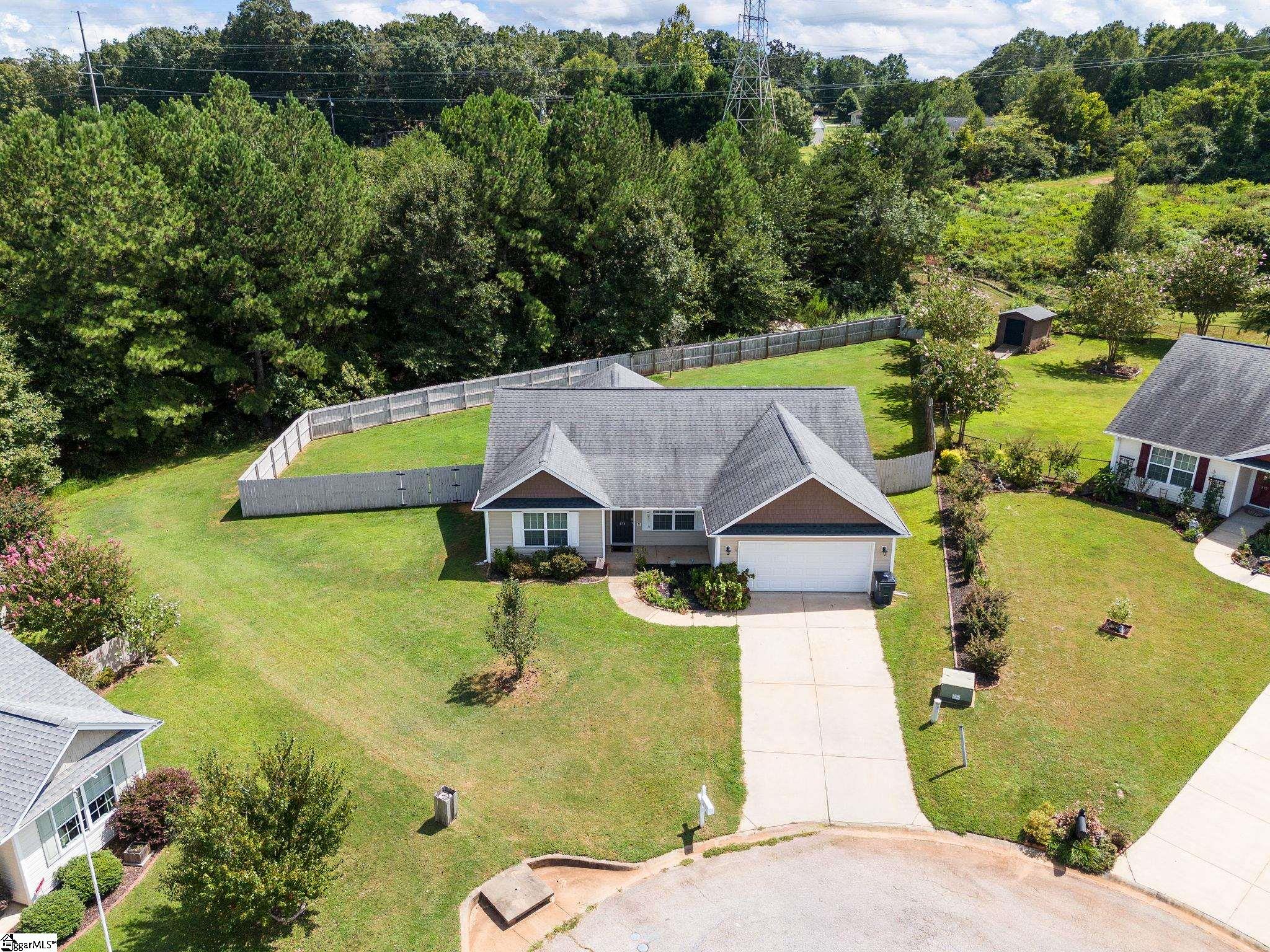 814 Efren Point Lyman, SC 29365 - Photo 2 of 36 Gallery Image 2