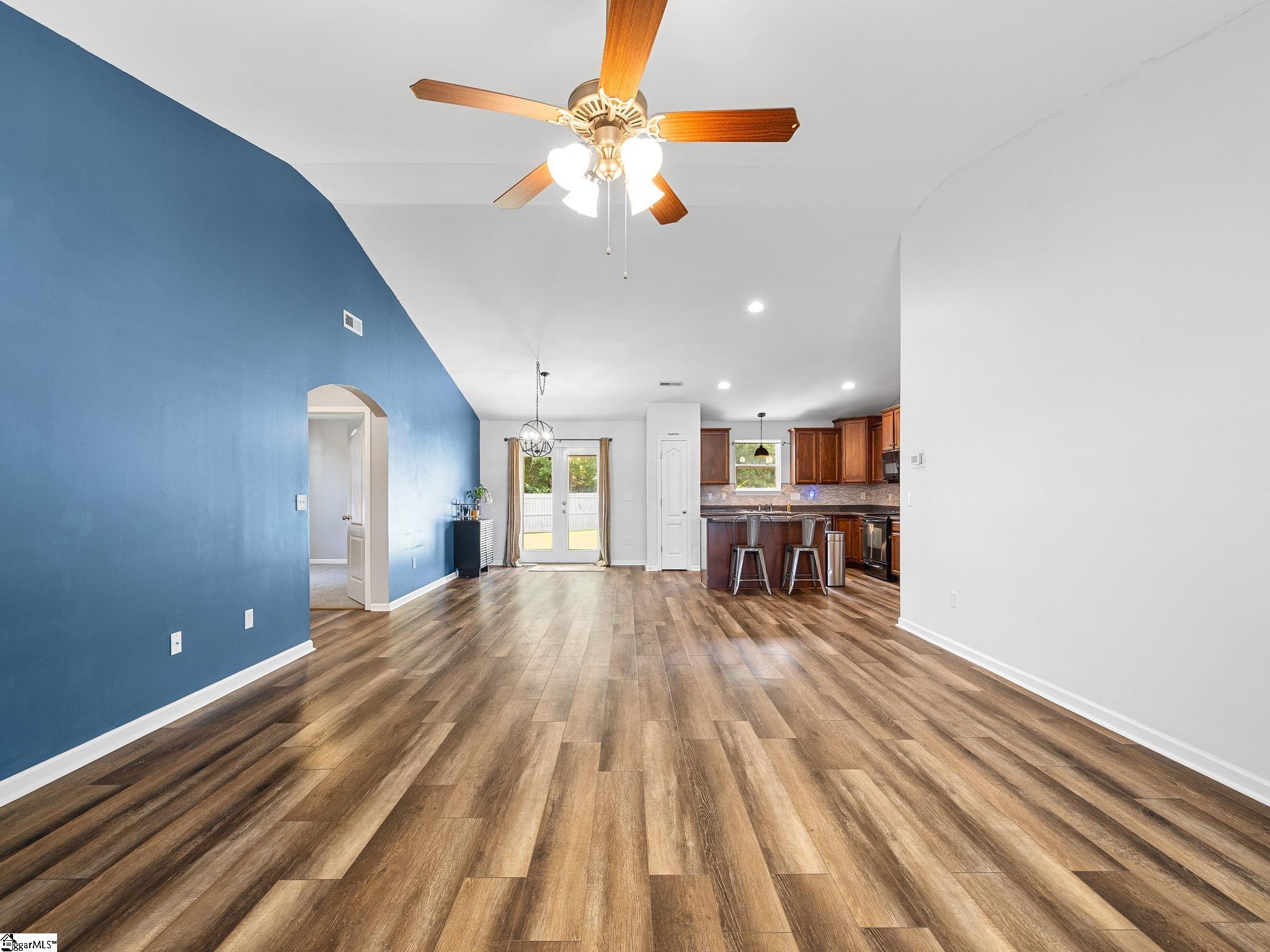 814 Efren Point Lyman, SC 29365 - Photo 6 of 36 Gallery Image 6