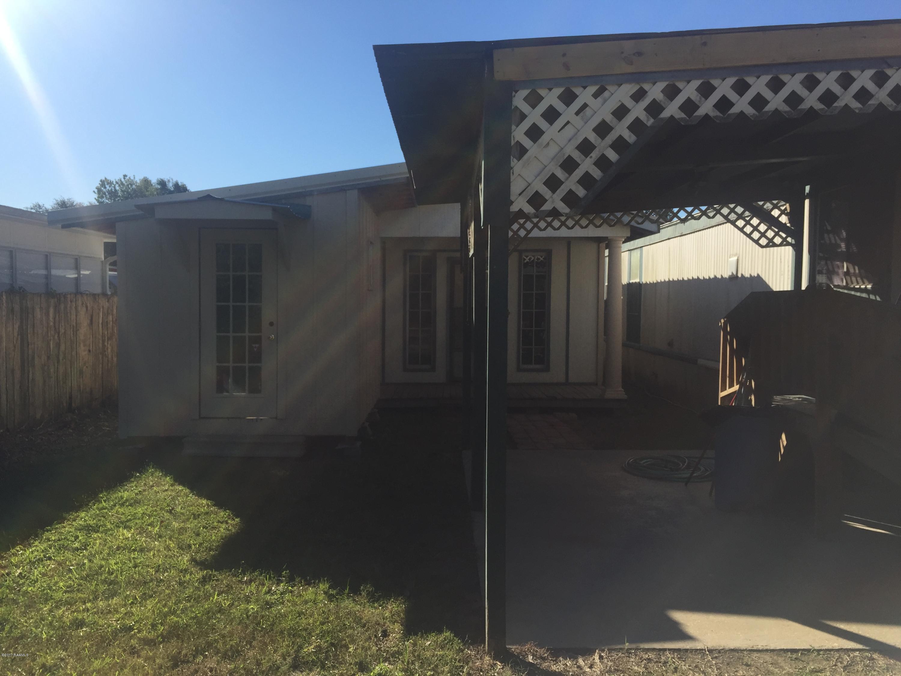 111 Haven Loop Scott, LA 70583 - Photo 16 of 23 Storage building1