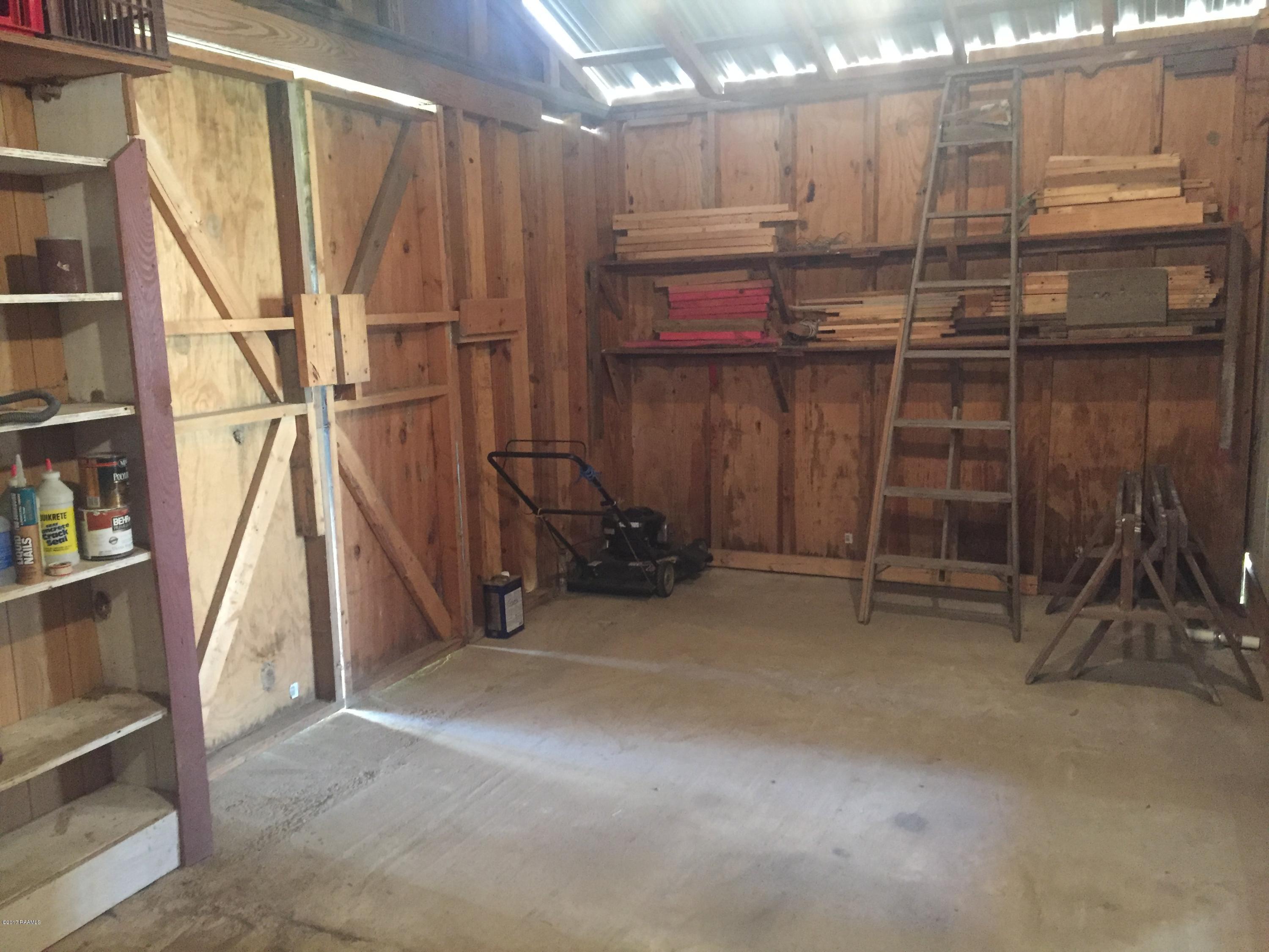 111 Haven Loop Scott, LA 70583 - Photo 22 of 23 Storage building7
