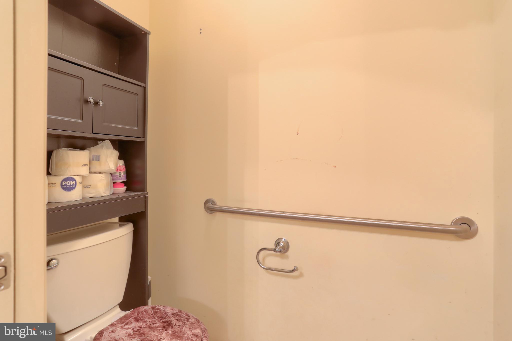 5691 Chambers Hill Road Harrisburg, PA 17111 - Photo 21 of 49