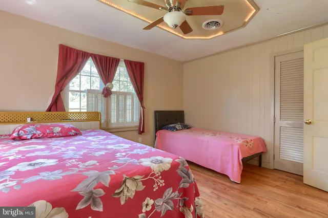 $379,900 | 5691 Chambers Hill Road, Harrisburg, PA 17111