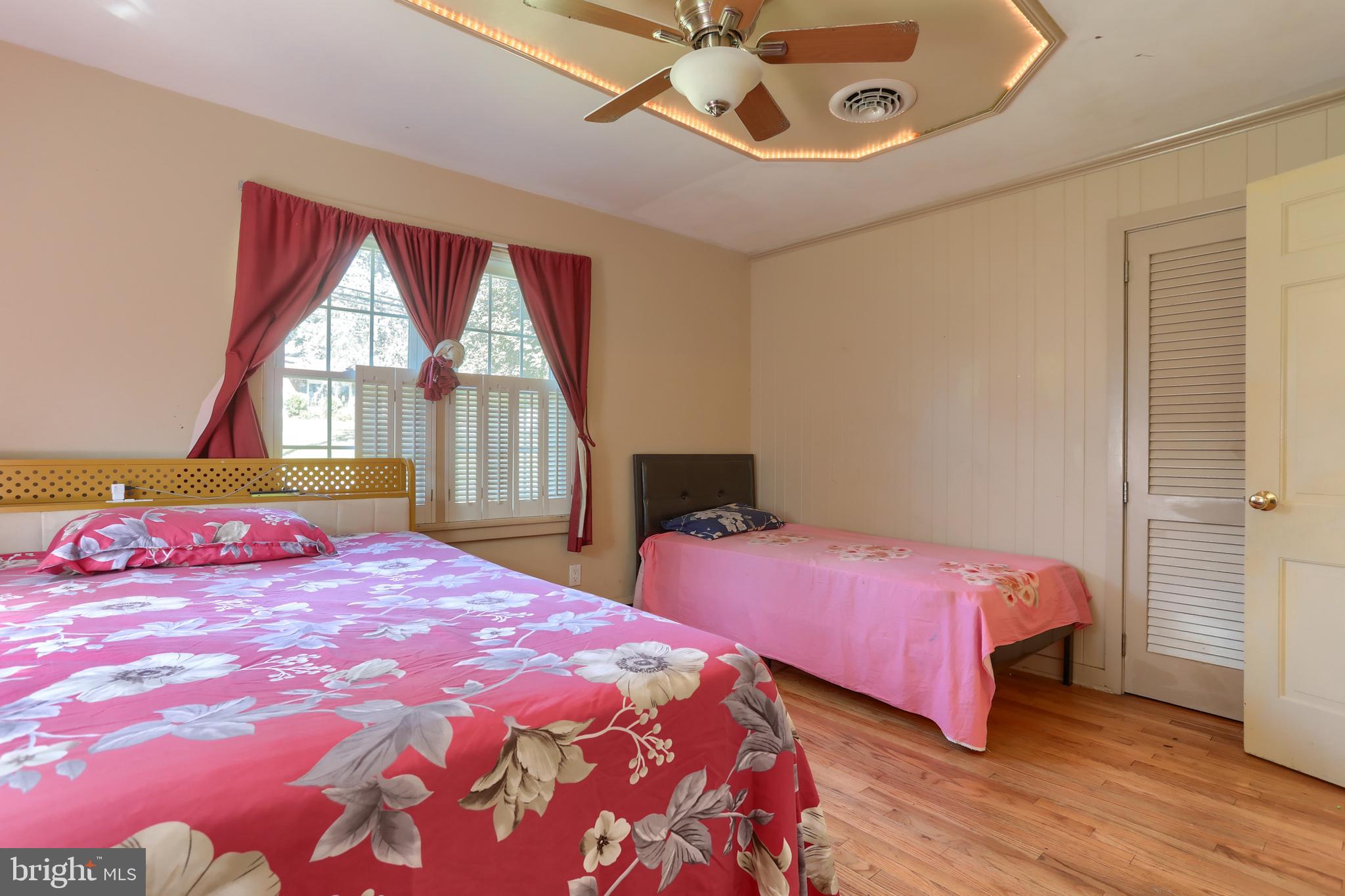 5691 Chambers Hill Road Harrisburg, PA 17111 - Photo 26 of 49