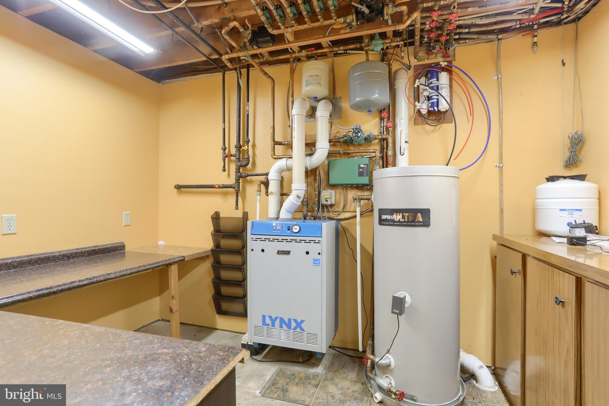 5691 Chambers Hill Road Harrisburg, PA 17111 - Photo 40 of 49