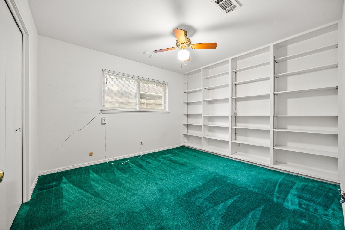 11407 Valley Spring Drive Houston, TX 77043 - Photo 20 of 32 Bedroom #3.