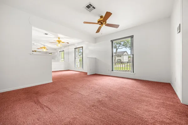 $550,000 | 11407 Valley Spring Drive, Houston, TX 77043