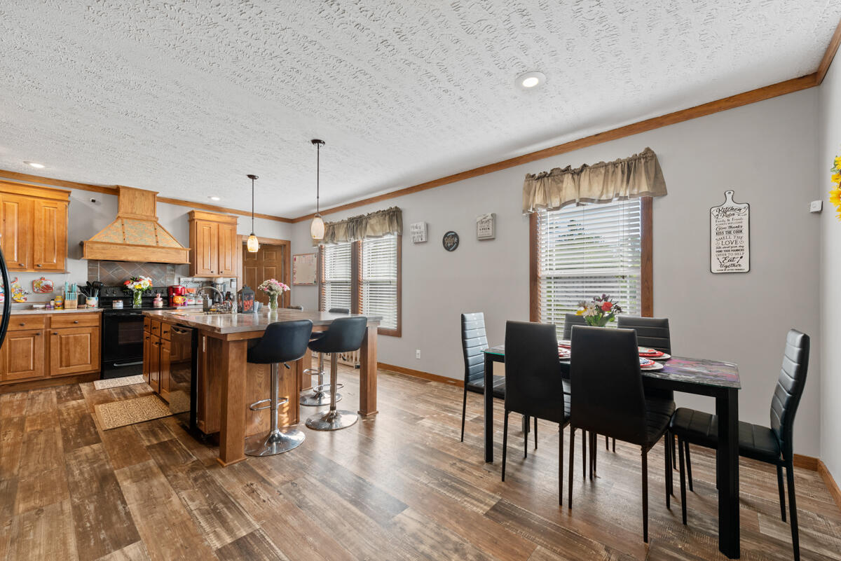 1194 Sugar Loaf Road Sevierville, TN 37876 - Photo 8 of 22 8