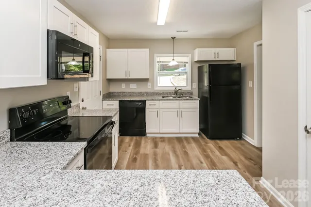 $1,870 | 6145 Loch Arbor Lane, Mint Hill, NC 28227