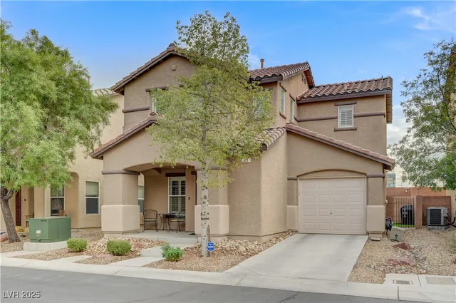 $2,150 | 33 Dandy View Avenue, Las Vegas, NV 89183