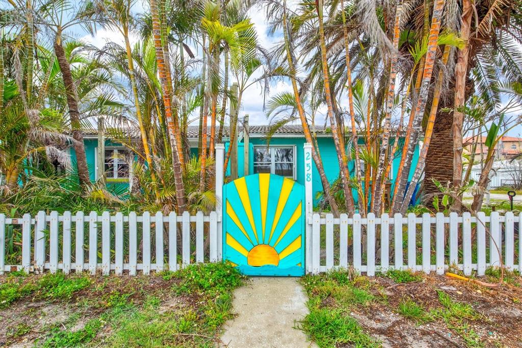 256 144th Avenue Madeira Beach, FL 33708 - Photo 1 of 27