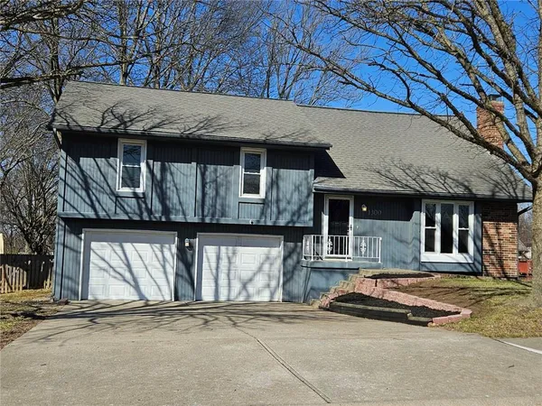 $365,000 | 1300 Northeast 80th Street, Kansas City, MO 64118