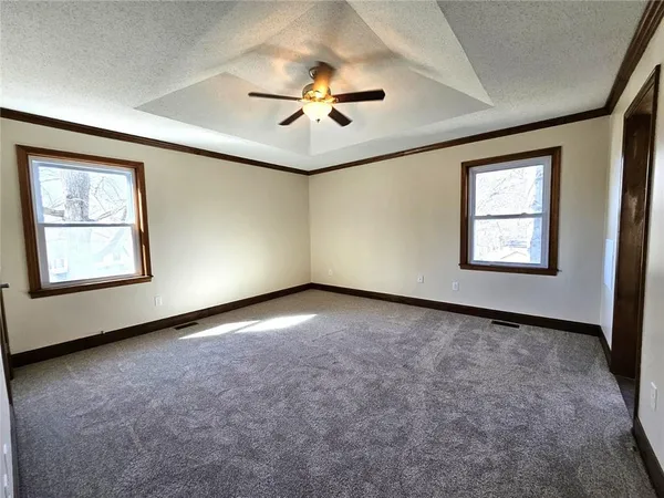 $365,000 | 1300 Northeast 80th Street, Kansas City, MO 64118