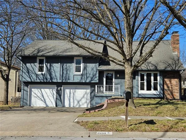 $365,000 | 1300 Northeast 80th Street, Kansas City, MO 64118
