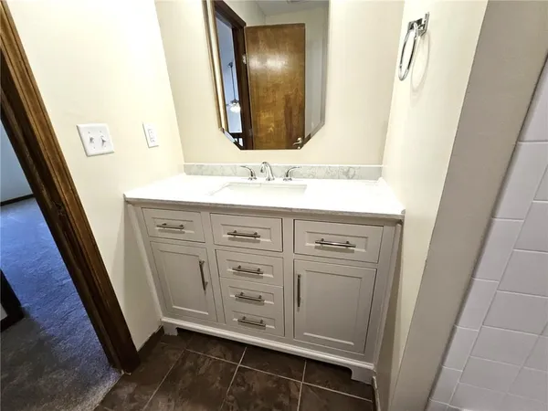 $365,000 | 1300 Northeast 80th Street, Kansas City, MO 64118