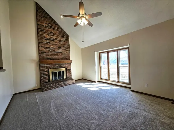 $365,000 | 1300 Northeast 80th Street, Kansas City, MO 64118