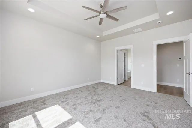 $699,999 | 3828 Susan Circle East, Hansen, ID 83334