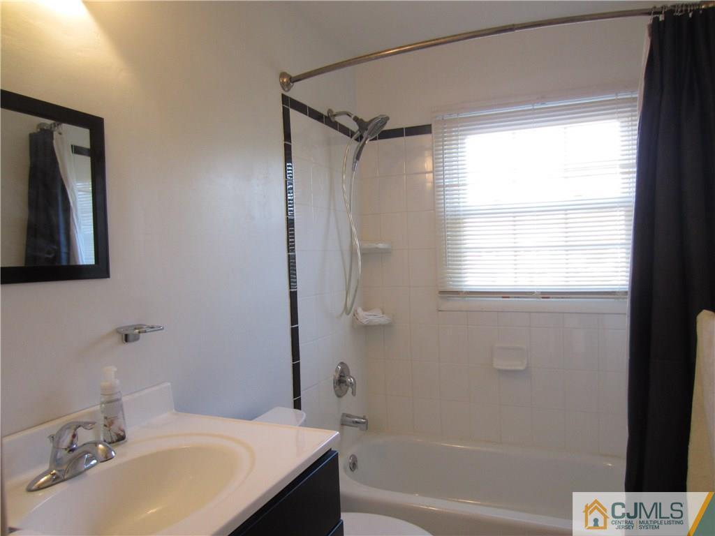 5 Prince Road East Brunswick, NJ 08816 - Photo 12 of 18 Gallery Image 12