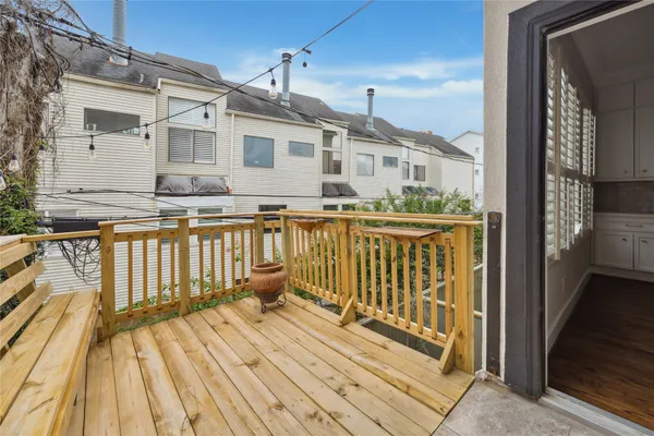 $1,325,000 | 6310 Taggart Street, Unit B, Houston, TX 77007