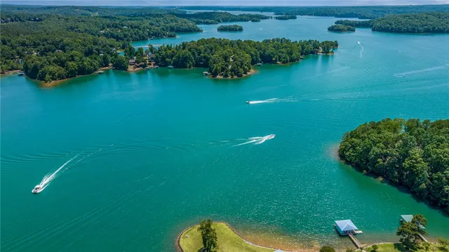 $2,999,000 | Ewp #23 South Edgewater Drive, Sunset, SC 29685