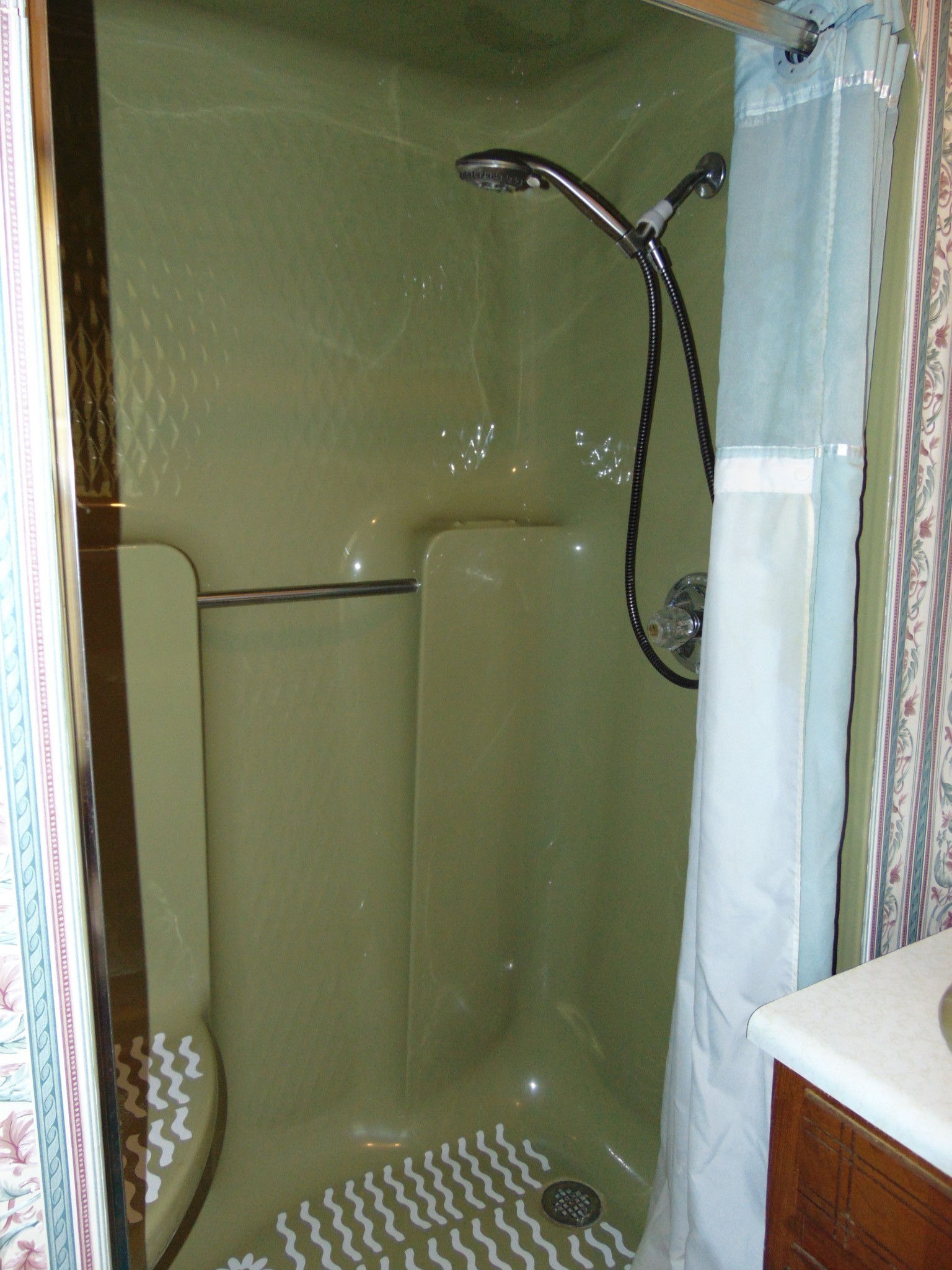 1704 Ann Road Lawrenceburg, TN 38464 - Photo 17 of 20 a bathroom with a shower and a sink