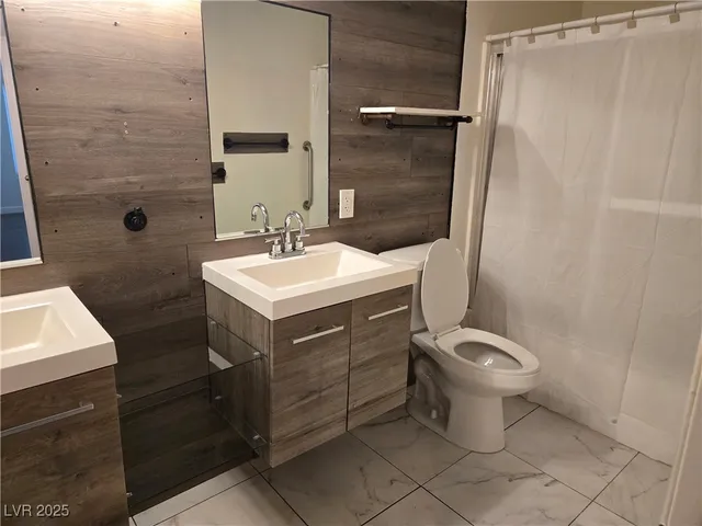 $1,095 | 3168 Tarpon, Unit 103, Las Vegas, NV 89120