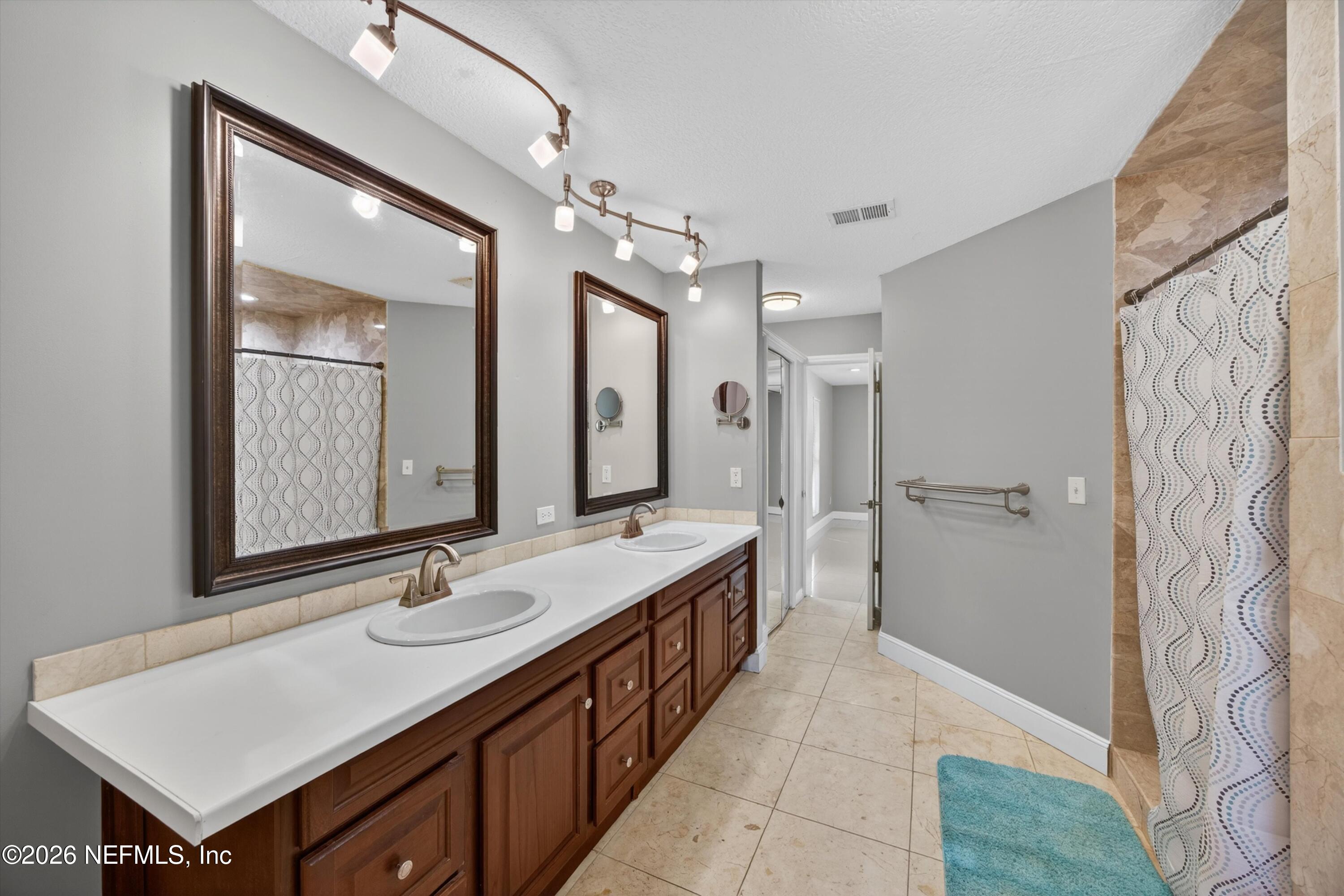 2411 Halperns Way Middleburg, FL 32068 - Photo 16 of 38 23-2411 Halperns Way-25