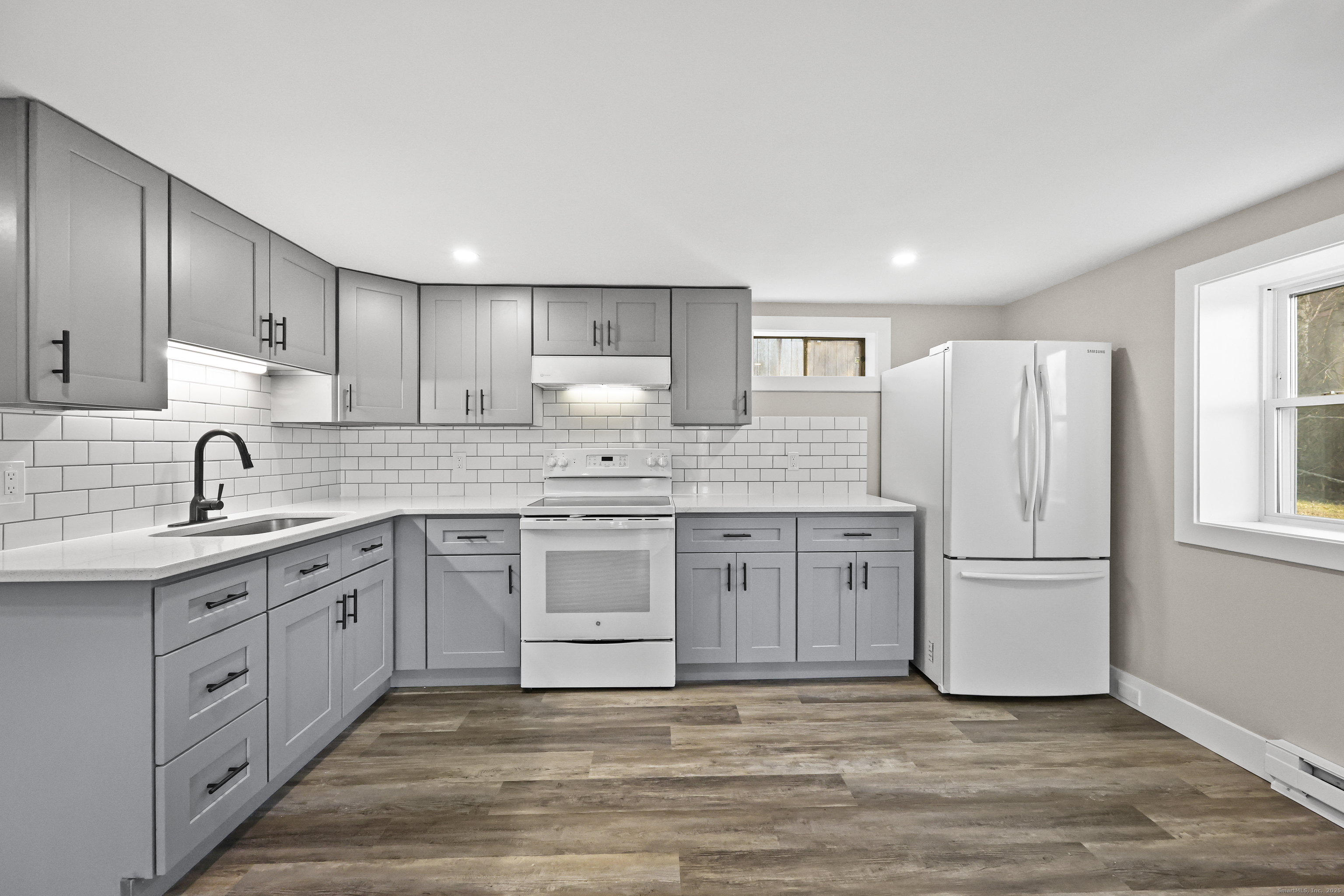 58 Economy Drive, Unit 1 Westbrook, CT 06498 - Photo 11 of 24