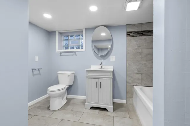 $195,000 | 2045 South 15th Place, Milwaukee, WI 53204