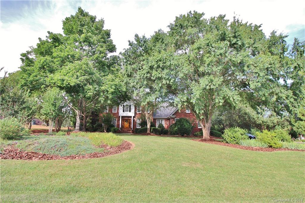 6041 Highview Road Matthews, NC 28104 - Photo 3 of 24 Gallery Image 3