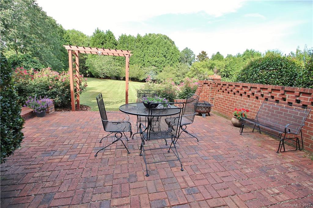 6041 Highview Road Matthews, NC 28104 - Photo 23 of 24 Gallery Image 23