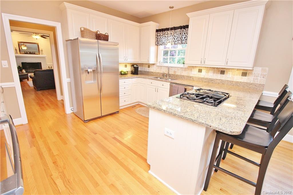 6041 Highview Road Matthews, NC 28104 - Photo 8 of 24 Gallery Image 8