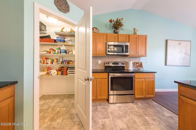 $265,000 | 4318 Elizabeth Avenue, New Bern, NC 28562