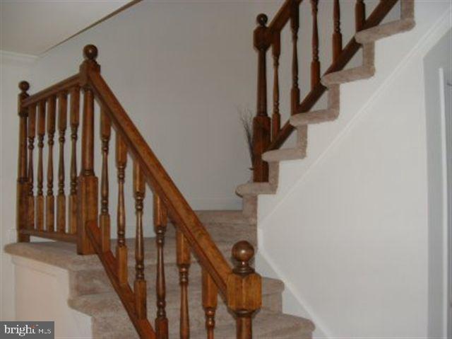 1937 Deer Path Road Harrisburg, PA 17110 - Photo 3 of 13 Gallery Image 3