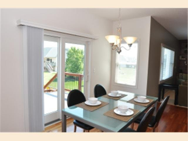 3683 Blakesley Lane Northwest Rochester, MN 55901 - Photo 6 of 31 Gallery Image 6