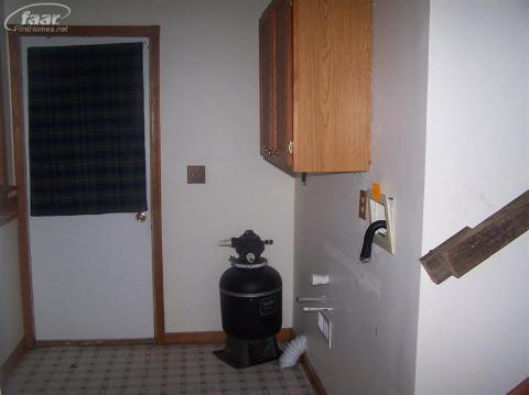 6175 South Corey Road Perry, MI 48872 - Photo 21 of 27 20132418-25.JPG