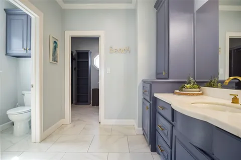 $1,275,000 | 2728 Gillespie, Crystal Beach, TX 77650