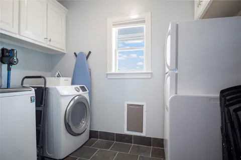 $1,275,000 | 2728 Gillespie, Crystal Beach, TX 77650