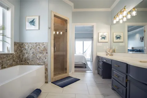 $1,275,000 | 2728 Gillespie, Crystal Beach, TX 77650