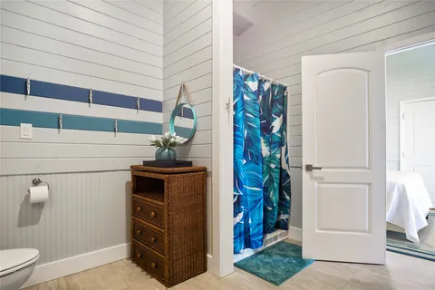 $1,275,000 | 2728 Gillespie, Crystal Beach, TX 77650