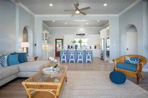 $1,275,000 | 2728 Gillespie, Crystal Beach, TX 77650