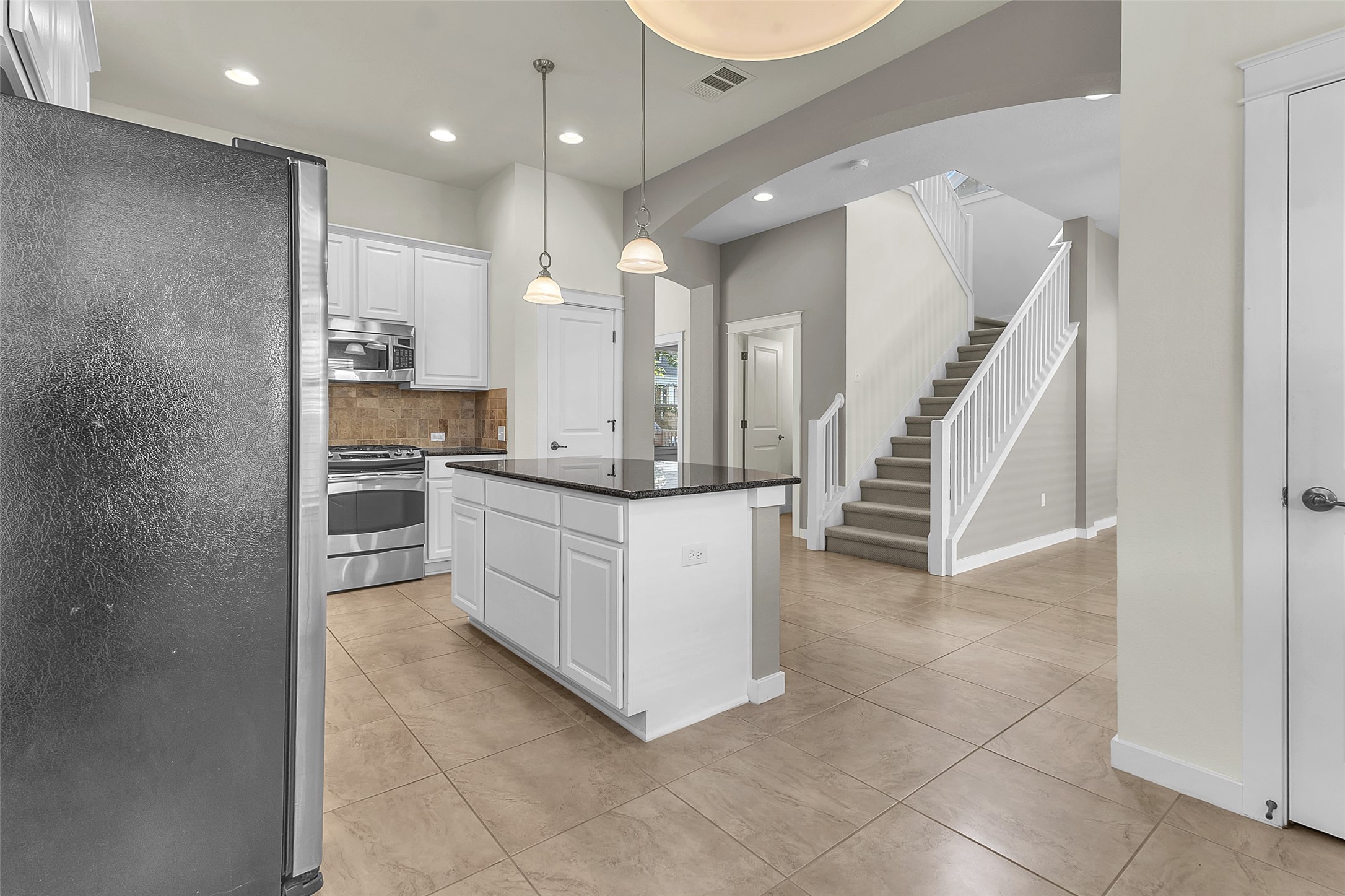 4113 Threadgill Street Austin, TX 78723 - Photo 9 of 33