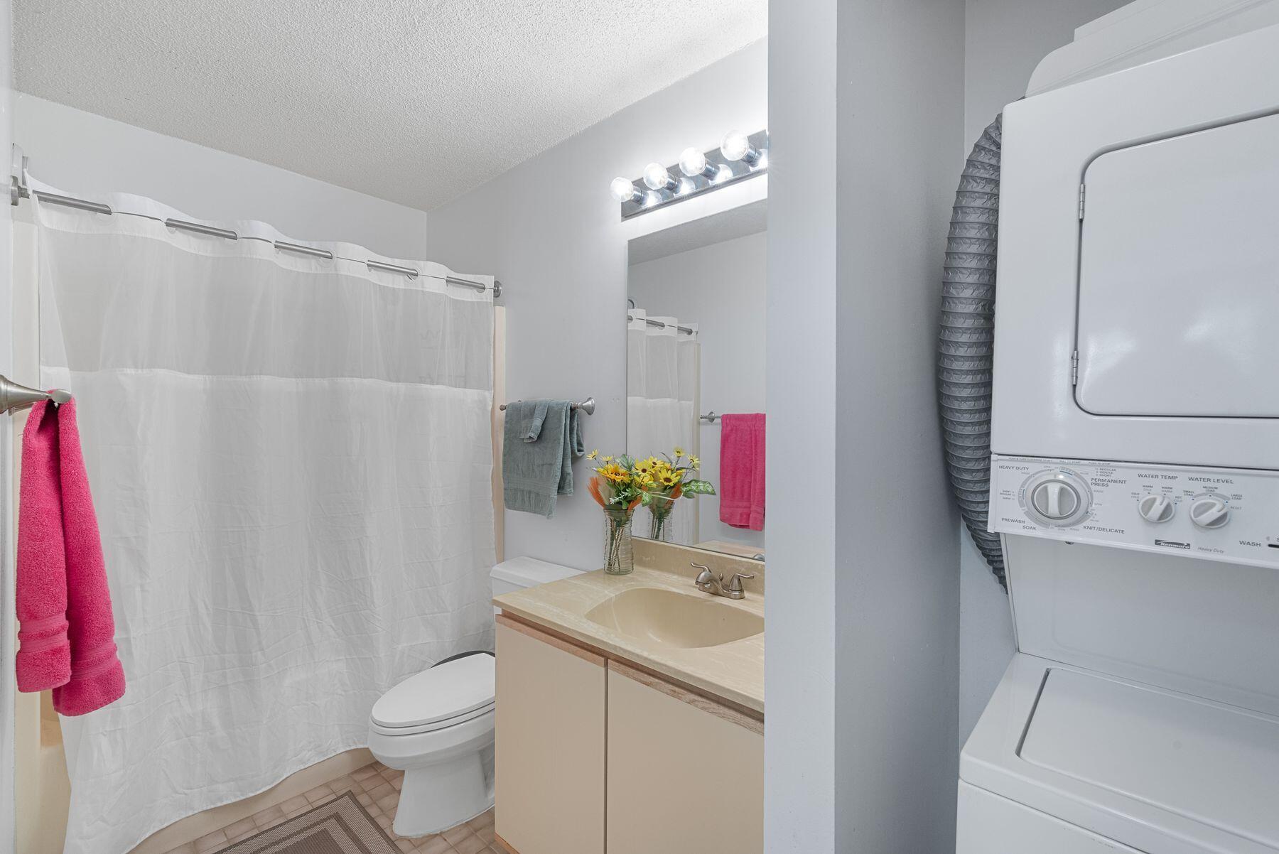 1660 North Prospect Avenue, Unit 1207 Milwaukee, WI 53202 - Photo 14 of 14 Second Full Bath with Laundry