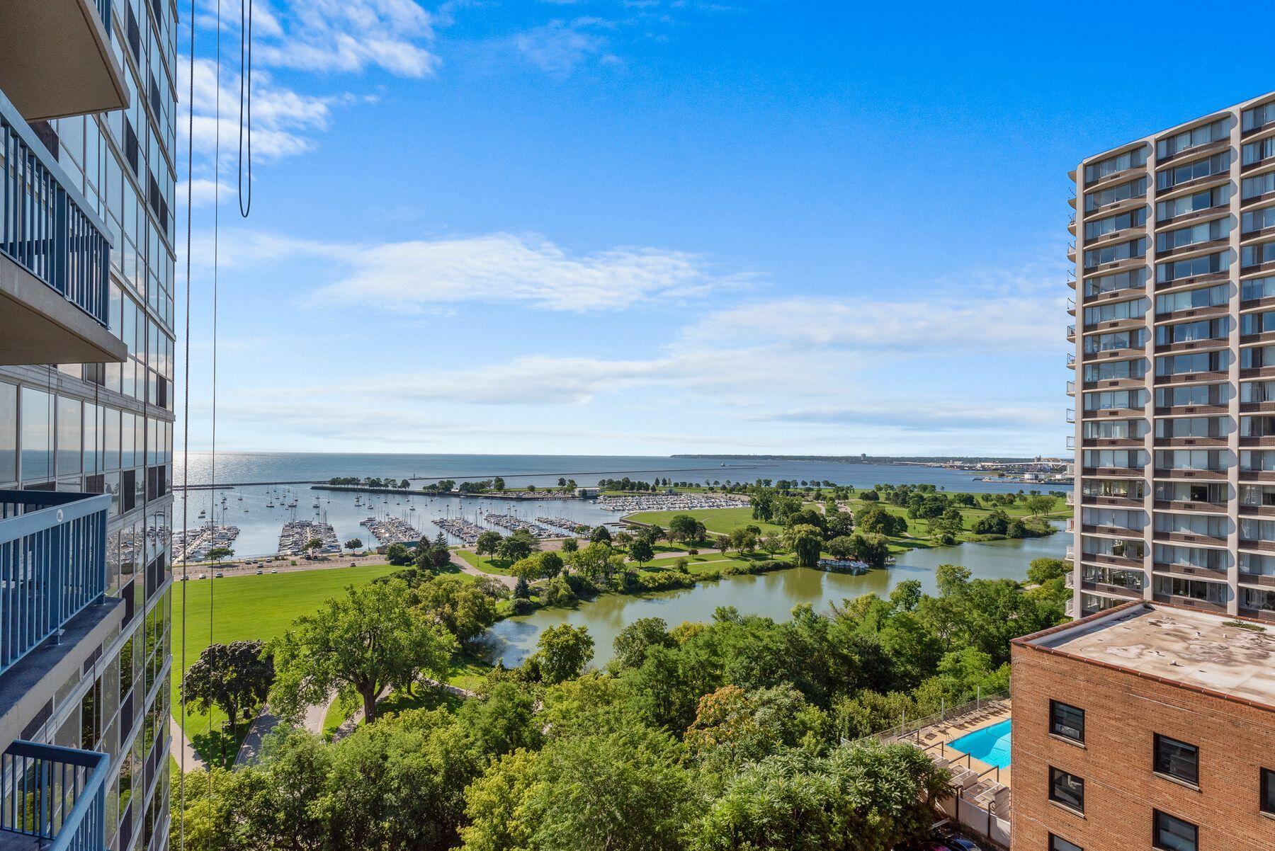 1660 North Prospect Avenue, Unit 1207 Milwaukee, WI 53202 - Photo 9 of 14 Amazing East Views from Balcony