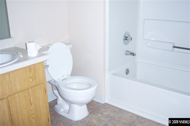 3230 Wedekind Road, Unit 105 Sparks, NV 89431 - Photo 5 of 8 Photo 5